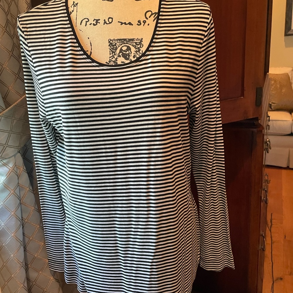 CHICO’S NWT LONG SLEEVE TEE